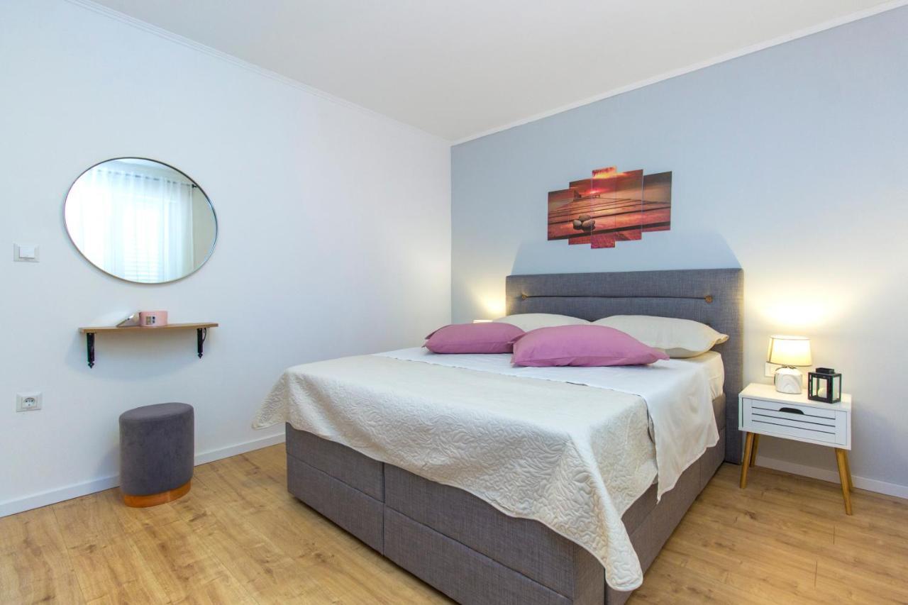 Holiday Home Lucia Lozovac Εξωτερικό φωτογραφία