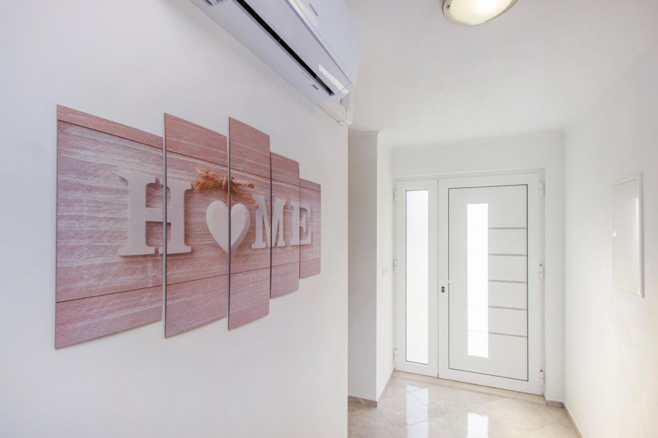 Holiday Home Lucia Lozovac Εξωτερικό φωτογραφία