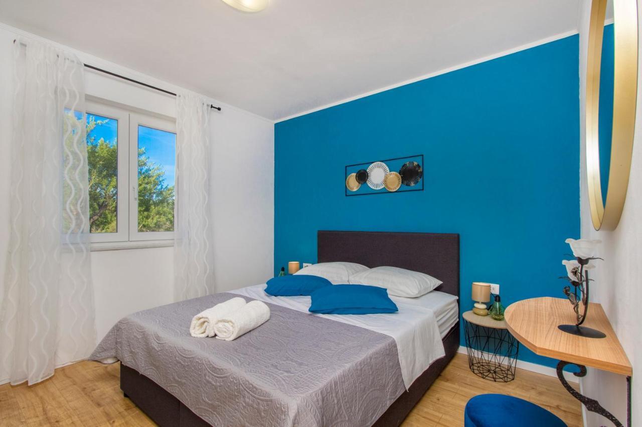 Holiday Home Lucia Lozovac Εξωτερικό φωτογραφία