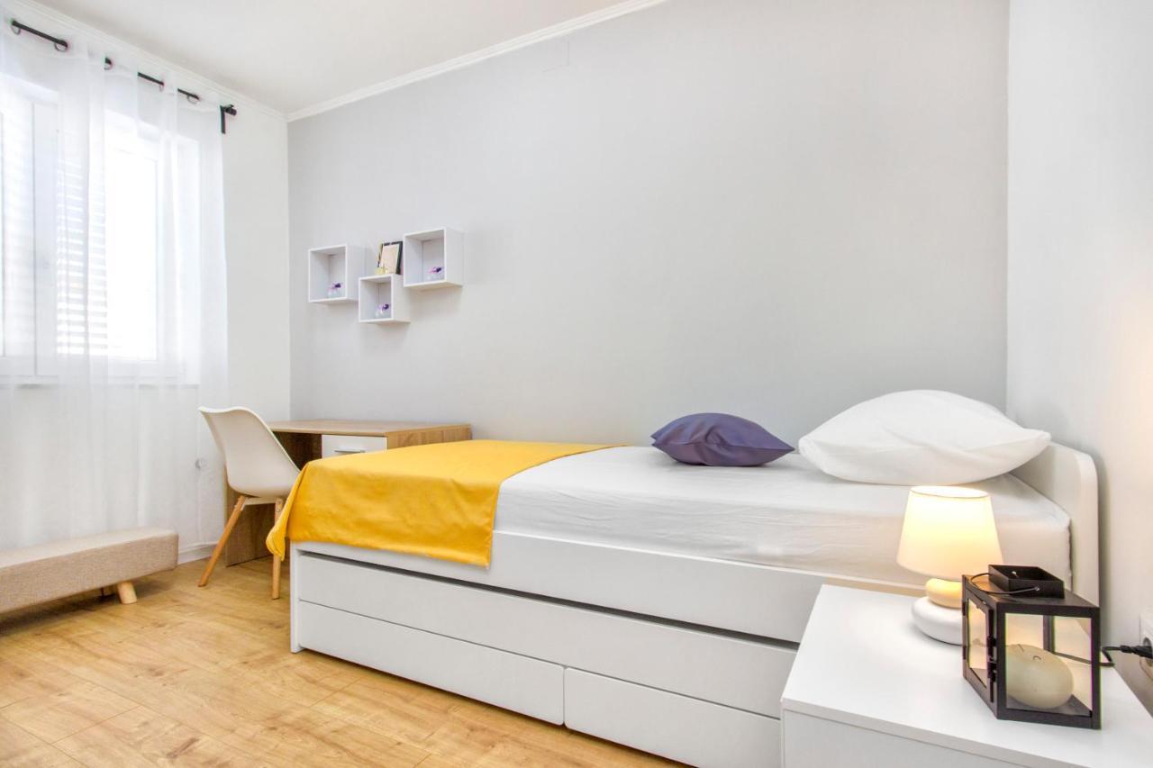 Holiday Home Lucia Lozovac Εξωτερικό φωτογραφία