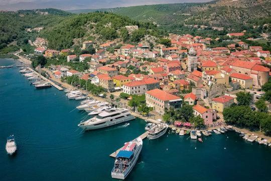 Holiday Home Lucia Lozovac Εξωτερικό φωτογραφία